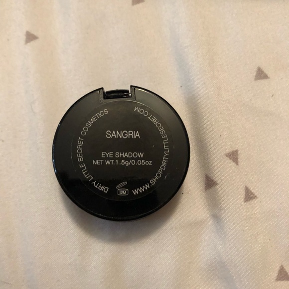 DLS Eyeshadow - Sangria - Picture 3 of 3